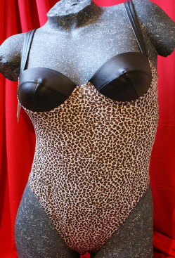 Body leopardenoptik